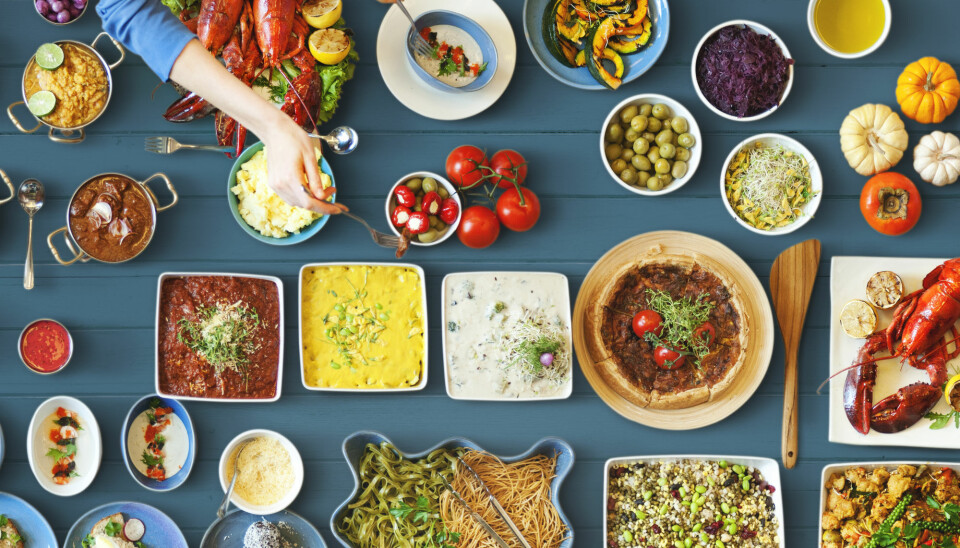 Så lenge du velger riktige matvarer, kan det være sunt med både mye og lite fett, ifølge et knippe forskere med ulikt ståsted i kostholdsdebatten. (Foto: Rawpixel.com / Shutterstock / NTB scanpix)