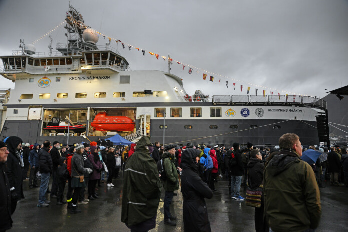 Many troubled times to see baptism in the port of Tromsø. (Photo: Rune Stoltz Bertinussen / NTB scanpix)