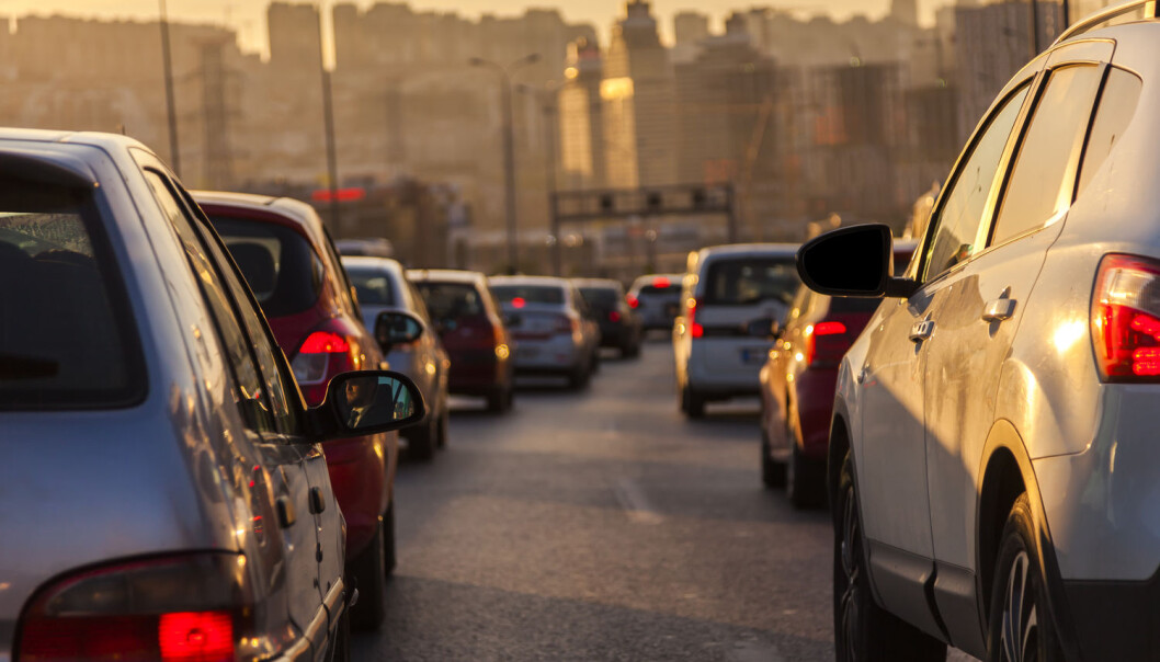 Trafikkstøy ser ifølge en ny studie ut til å øke risikoen for visse former for tarmkreft. Trafikkstøy kan føre til flere former for kreft og andre sykdommer, sier forsker. (Foto: sifkigali / Shutterstock / NTB scanpix) Trafikkstøy ser ifølge en ny studie ut til å øke risikoen for visse former for tarmkreft. Trafikkstøy kan føre til flere former for kreft og andre sykdommer, sier forsker. (Foto: sifkigali / Shutterstock / NTB scanpix)