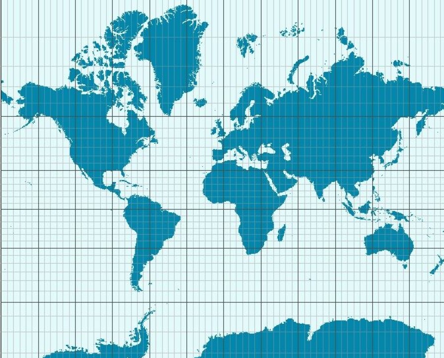 Hvis du tegner jordkloden på en ballong og sprekker den, ser du det selv. Det går ikke an å spikre den opp på veggen som en firkant uten at noen av landene blir strukket ut til altfor stor størrelse. Slik er det Mercators verdenskart også. Det blir mest feil helt nord og sør på jordkloden. Både Grønland og Antarktis blir gigantiske. Afrika og India blir altfor små. (Bilde: CC BY-SA 3.0)