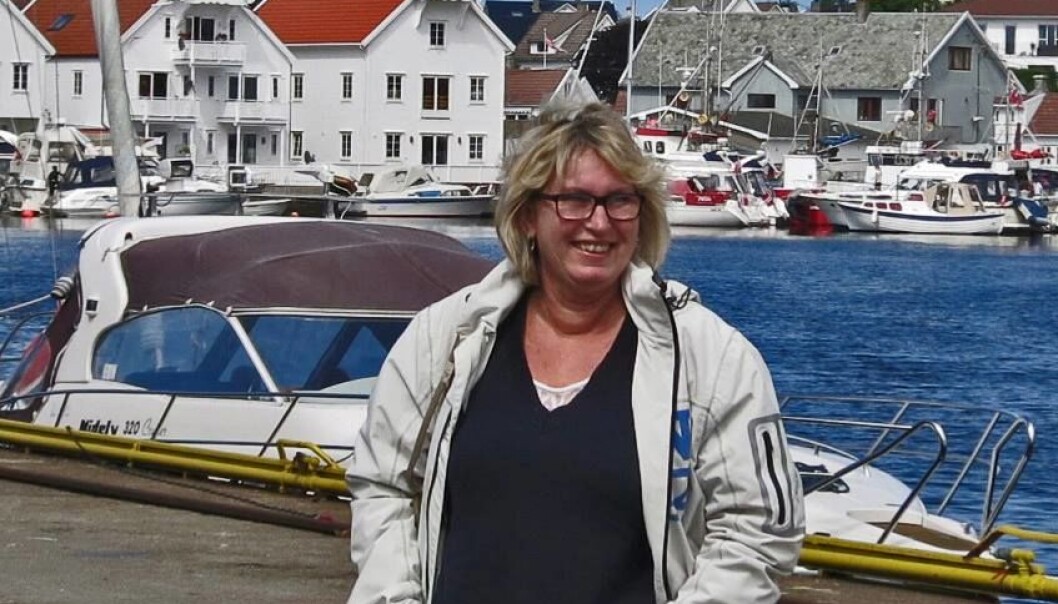 Snart får alle over en viss alder tilbud om tarmkreft-sjekk. Turid Wannberg Jensen fikk tarmkreft for fire år siden og ble operert. - Jeg tror en avføringsprøve hadde vært det beste, sier hun. Hennes svulst lå høyt oppe i tarmen og hadde neppe blitt oppdaget ved kun kikkertsjekk av nedre del. (Foto: privat) Snart får alle over en viss alder tilbud om tarmkreft-sjekk. Turid Wannberg Jensen fikk tarmkreft for fire år siden og ble operert. - Jeg tror en avføringsprøve hadde vært det beste, sier hun. Hennes svulst lå høyt oppe i tarmen og hadde neppe blitt oppdaget ved kun kikkertsjekk av nedre del. (Foto: privat)