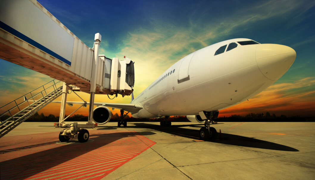 Flere flyavganger i Arizona ble kansellert på grunn av den ekstreme hetebølgen som har herjet delstaten denne uka. Men hvorfor ble avgangene kansellert? (Illustrasjonsfoto: potowizard / Shutterstock / NTB scanpix) Flere flyavganger i Arizona ble kansellert på grunn av den ekstreme hetebølgen som har herjet delstaten denne uka. Men hvorfor ble avgangene kansellert? (Illustrasjonsfoto: potowizard / Shutterstock / NTB scanpix)
