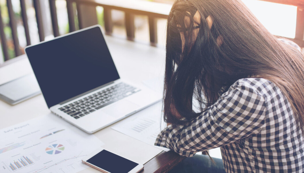 Hvis manipulasjonsbehandling hos kiropraktor bare gir placeboeffekt, skal vi fortsette å tilby behandlingen? (Illustrasjonsfoto: 271 EAK MOTO / Shutterstock / NTB scanpix) Hvis manipulasjonsbehandling hos kiropraktor bare gir placeboeffekt, skal vi fortsette å tilby behandlingen? (Illustrasjonsfoto: 271 EAK MOTO / Shutterstock / NTB scanpix)
