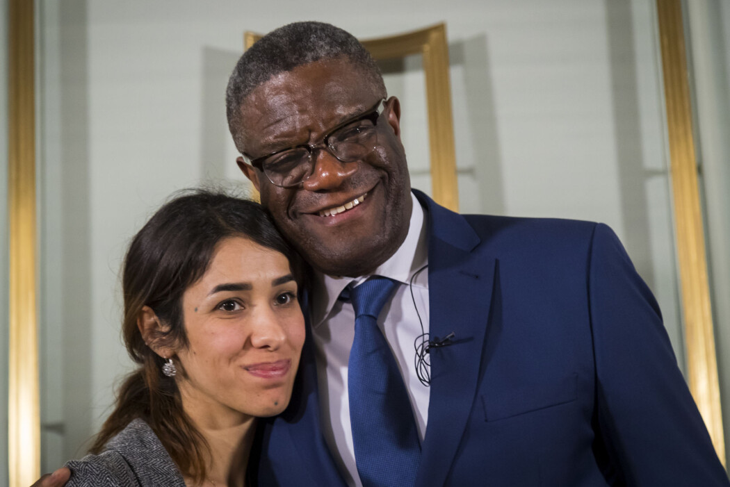 Nadia Murad og Denis Mukwege fikk årets fredspris for sin «innsats for å stanse bruken av seksuell vold som et våpen i krig og væpnede konflikter». (Foto: Heiko Junhe / NTB Scanpix) Nadia Murad og Denis Mukwege fikk årets fredspris for sin «innsats for å stanse bruken av seksuell vold som et våpen i krig og væpnede konflikter». (Foto: Heiko Junhe / NTB Scanpix)