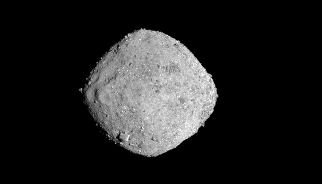 Bennu er diamantformet asteroide med en diameter på 487 meter. Ifølge NASA har det trolig tidligere vært vann på overflaten. (Foto: AP / NTB scanpix) Bennu er diamantformet asteroide med en diameter på 487 meter. Ifølge NASA har det trolig tidligere vært vann på overflaten. (Foto: AP / NTB scanpix)