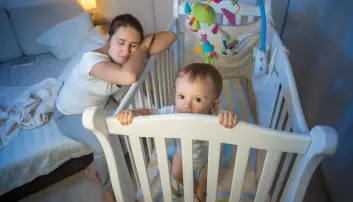 Babyer sover dårligere på foreldrenes rom