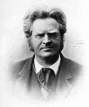 Et bilde tatt av Bjørnstjerne Bjørnson under USA-oppholdet hans i 1889. Her dro han på foredragsturne i Midtvesten. Men Bjørnson ble skuffet over å møte et religiøst trangsyn hos norsk-amerikanere som var enda større enn det han kjente hjemmefra. Et bilde tatt av Bjørnstjerne Bjørnson under USA-oppholdet hans i 1889. Her dro han på foredragsturne i Midtvesten. Men Bjørnson ble skuffet over å møte et religiøst trangsyn hos norsk-amerikanere som var enda større enn det han kjente hjemmefra.