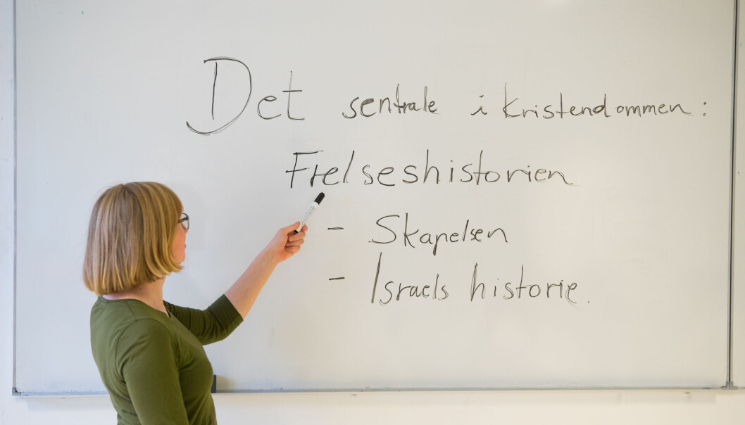 Nå skal vi få færre mål for hvert fag og det skal gi lærerne rom for å skape mer fordypning for elevene. Noen er engstelige for at lærernes frihet blir for stor. (Foto: Brun, Thomas/NTB scanpix) Nå skal vi få færre mål for hvert fag og det skal gi lærerne rom for å skape mer fordypning for elevene. Noen er engstelige for at lærernes frihet blir for stor. (Foto: Brun, Thomas/NTB scanpix)