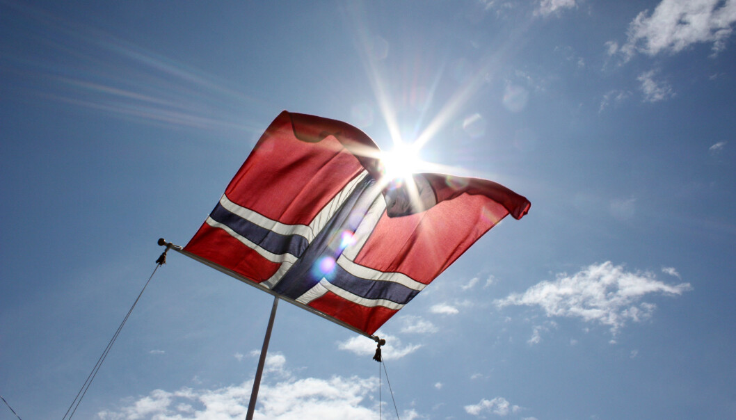 I dag er det 17. mai og vi skal feire Grunnloven. Den norske Grunnloven er en av verdens eldste, men fortsatt levende og i stadig endring. (Foto: Colourbox) I dag er det 17. mai og vi skal feire Grunnloven. Den norske Grunnloven er en av verdens eldste, men fortsatt levende og i stadig endring. (Foto: Colourbox)