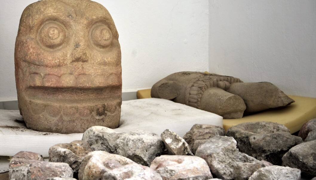Ett av hodene og kroppen til «den flådde guden» Xipe Totec er funnet i den mexicanske delstaten Puebla. (Foto: Meliton Tapia Davila / INAH / AP / NTB scanpix) Ett av hodene og kroppen til «den flådde guden» Xipe Totec er funnet i den mexicanske delstaten Puebla. (Foto: Meliton Tapia Davila / INAH / AP / NTB scanpix)