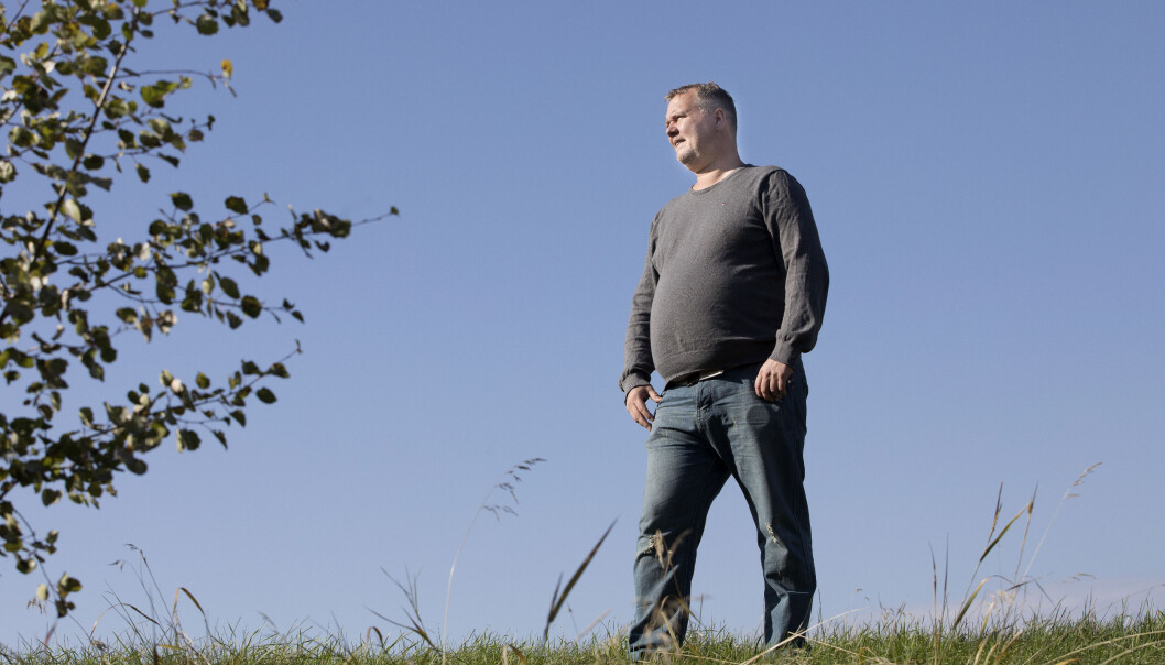 Å få demens når man bare er 42 år gammel er uvanlig. – For unge mennesker med demens er det viktig med tilpasset aktivitet, sier forsker. (Foto: Nasjonalforeningen for folkehelsen) Å få demens når man bare er 42 år gammel er uvanlig. – For unge mennesker med demens er det viktig med tilpasset aktivitet, sier forsker. (Foto: Nasjonalforeningen for folkehelsen)