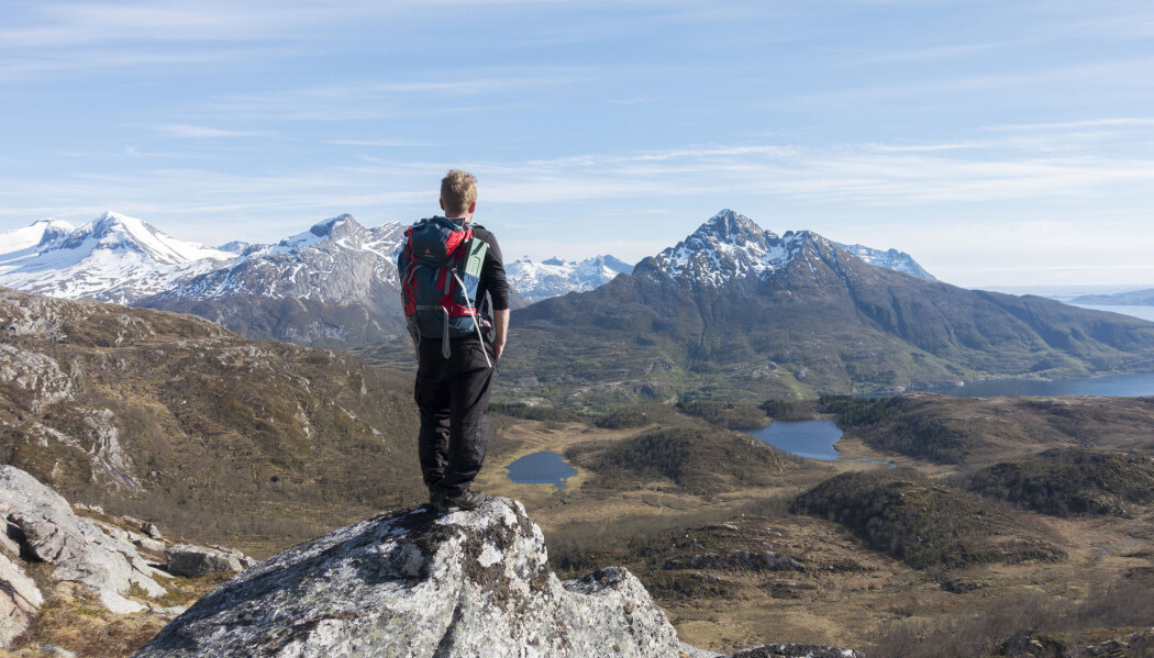 Forskerne ved NTNU viser at vi har alt å vinne på et skifte fra økonomisk vekst til fokus på grunnleggende menneskelige behov med minimale miljøkostnader. (Illustrasjonjsfoto: Gorm Kallestad / NTB scanpix) Forskerne ved NTNU viser at vi har alt å vinne på et skifte fra økonomisk vekst til fokus på grunnleggende menneskelige behov med minimale miljøkostnader. (Illustrasjonjsfoto: Gorm Kallestad / NTB scanpix)