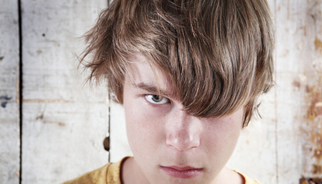Det finnes mange ulike årsaker til at ungdommer får atferdsproblemer. Det kan handle om stress, problemer i hjemmet eller nevrologiske problem.
Det er viktig å forstå de bakenforliggende faktorene for å kunne hjelpe disse barna best mulig. (Foto: Suzanne Tucker / Shutterstock / NTB scanpix) Det finnes mange ulike årsaker til at ungdommer får atferdsproblemer. Det kan handle om stress, problemer i hjemmet eller nevrologiske problem.
Det er viktig å forstå de bakenforliggende faktorene for å kunne hjelpe disse barna best mulig. (Foto: Suzanne Tucker / Shutterstock / NTB scanpix)