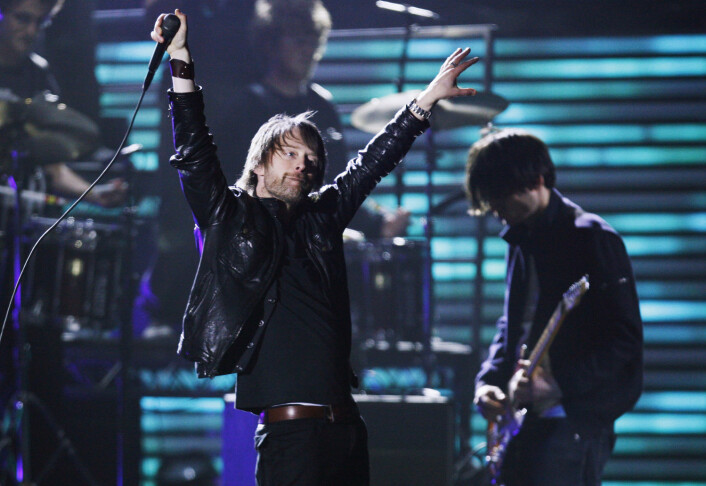 Thom Yorke og Radiohead under en konsert i 2009. (Foto: Lucy Nicholson, Reuters/NTB scanpix) Thom Yorke og Radiohead under en konsert i 2009. (Foto: Lucy Nicholson, Reuters/NTB scanpix)