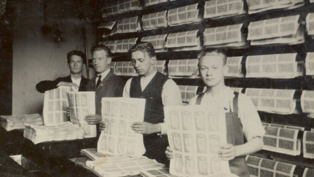 Norges Banks seddeltrykkeri trykket de første norske sedlene i 1817. Dette bildet er tatt i 1930. (Foto: (Digitalarkivet)) Norges Banks seddeltrykkeri trykket de første norske sedlene i 1817. Dette bildet er tatt i 1930. (Foto: (Digitalarkivet))