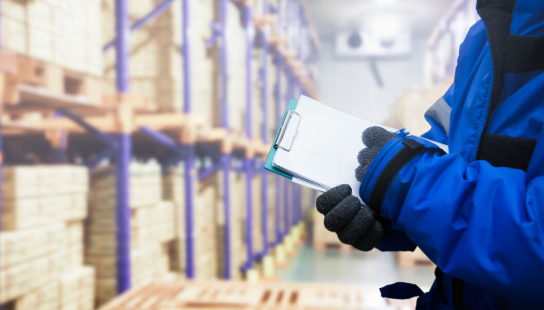 - . I den vestlige verden kjemper vi mot matsvinn, men hva slags holdninger kommer vi til å ha til litt forurenset mat, spør kronikkforfatteren. (Foto: Shutterstock / NTB scanpix) - . I den vestlige verden kjemper vi mot matsvinn, men hva slags holdninger kommer vi til å ha til litt forurenset mat, spør kronikkforfatteren. (Foto: Shutterstock / NTB scanpix)