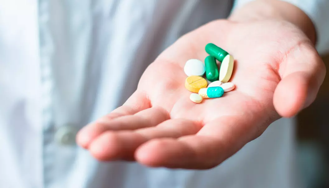 Forskere betalt av legemiddelindustrien gir medisiner tommel opp