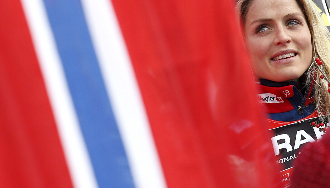 - Politikere og myndigheter har sviktet Therese Johaug gjennom å tillate at idrettens «lover» trumfer ordinære norske lover i dopingsaker, skriver professor Jan Ove Tangen. (Foto: /Alessandro Garofalo / NTB scanpix) - Politikere og myndigheter har sviktet Therese Johaug gjennom å tillate at idrettens «lover» trumfer ordinære norske lover i dopingsaker, skriver professor Jan Ove Tangen. (Foto: /Alessandro Garofalo / NTB scanpix)