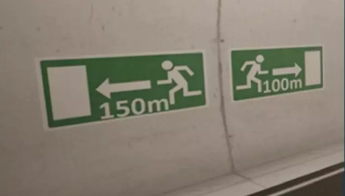 Skiltene som brukes i dagens tunneler oppfattes som forvirrende og vanskelig å forstå for mange. (Foto: Sintef)