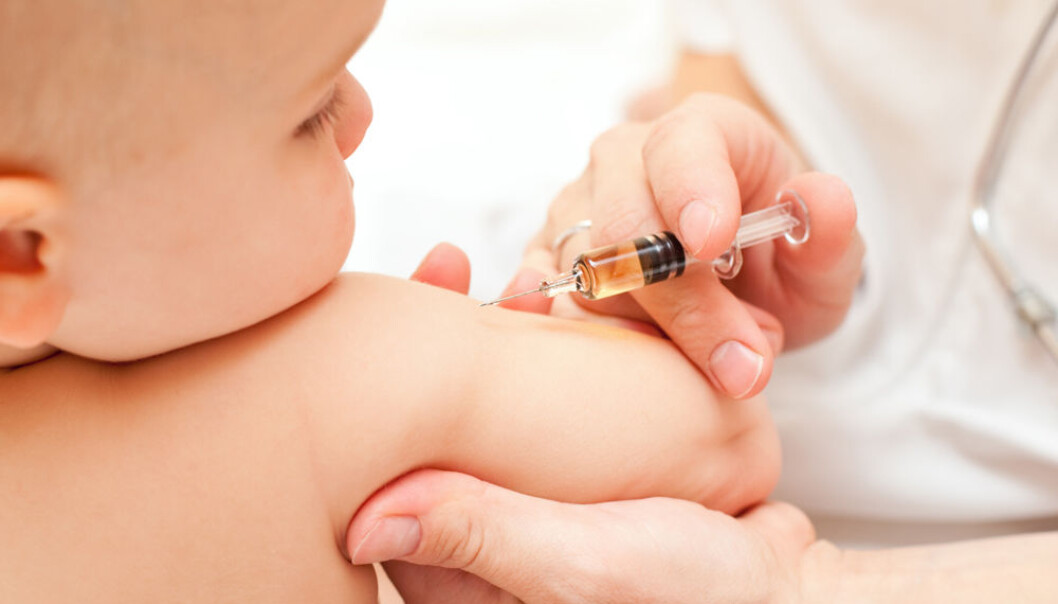 I noen fylker er det for få barn som har fått to doser med MMR-vaksine mot meslinger, røde hunder og kusma, melder Folkehelseinstituttet. (Illustrasjonsfoto: Microstock/Scanpix) I noen fylker er det for få barn som har fått to doser med MMR-vaksine mot meslinger, røde hunder og kusma, melder Folkehelseinstituttet. (Illustrasjonsfoto: Microstock/Scanpix)