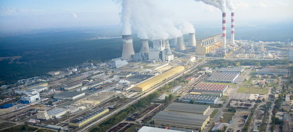 Bełchatów-kraftverket i Polen. Dette er et digert kullkraftverk, og en av Europas mest forurensende anlegg.  (Foto: Morgre/CC BY-SA 3.0)