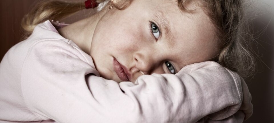 Barn av enslige forsørgere utgjør nesten 40 prosent av alle barn i lavinntektshusholdninger i Norge, viser en ny rapport.  (Foto: Shutterstock/NTB scanpix)