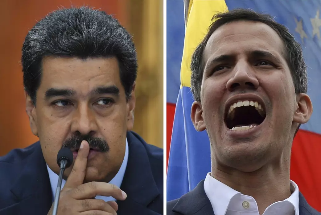 Opposisjonsleder Juan Guaidó (til høyre) prøver å bli kvitt president Nicolás Maduro (til venstre). (Foto: AFP/NTB scanpix)