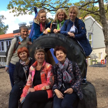Prosjektteamet samlet ved Universitetet i Agder. Bak fra venstre: Stan Nitak, Adamina Korwin-Szymanowska, Ewa Lewandowska, Anna Witkowska-Tomaszewska. Foran fra venstre: Jozefa Balachowicz, Kristi Vindal Halvorsen, Ligia Tuszynska. (Foto: SIU) Prosjektteamet samlet ved Universitetet i Agder. Bak fra venstre: Stan Nitak, Adamina Korwin-Szymanowska, Ewa Lewandowska, Anna Witkowska-Tomaszewska. Foran fra venstre: Jozefa Balachowicz, Kristi Vindal Halvorsen, Ligia Tuszynska. (Foto: SIU)