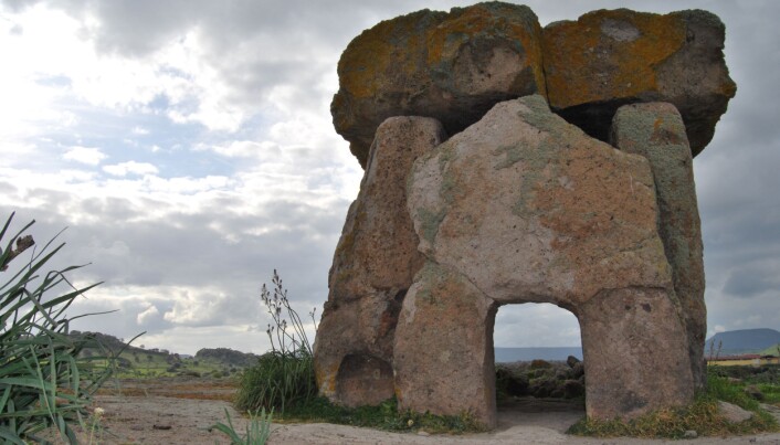 En megalittisk steingrav på Sardinia. (Bilde: Bettina Schulz Paulsson) En megalittisk steingrav på Sardinia. (Bilde: Bettina Schulz Paulsson)