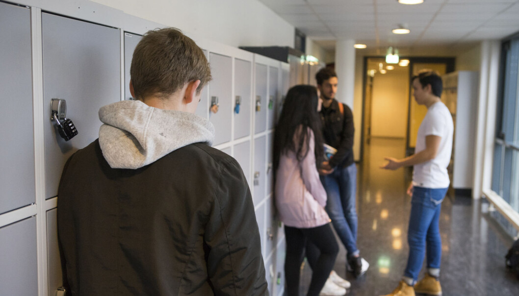 Psykologer har forsket på ikke-fysiske former for seksuell trakassering blant jevnaldrende unge. Det viser seg at den vanligste formen for seksuell trakassering er gutter som trakasserer andre gutter. (Foto: Thomas Brun / NTB scanpix) Psykologer har forsket på ikke-fysiske former for seksuell trakassering blant jevnaldrende unge. Det viser seg at den vanligste formen for seksuell trakassering er gutter som trakasserer andre gutter. (Foto: Thomas Brun / NTB scanpix)