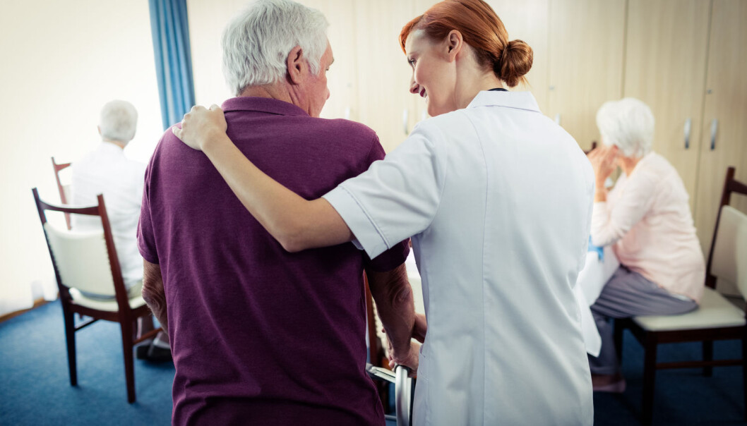 Sykepleierutdanningen rekrutterer så og si kun fra den kvinnelige delen av ungdomskullene som hvert år skal gjøre sitt utdanningsvalg, skriver artikkelforfatterne. (Foto: Shutterstock / NTB scanpix) Sykepleierutdanningen rekrutterer så og si kun fra den kvinnelige delen av ungdomskullene som hvert år skal gjøre sitt utdanningsvalg, skriver artikkelforfatterne. (Foto: Shutterstock / NTB scanpix)