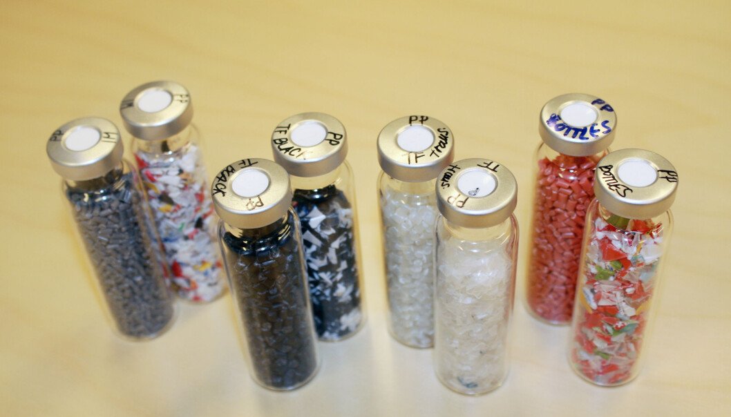 Så forskjellig kan plast være. Dersom vi skal bruke plasten på nytt, er det helt nødvendig med et fininnstilt sorteringssystem, mener forskere. (Foto: Nofima) Så forskjellig kan plast være. Dersom vi skal bruke plasten på nytt, er det helt nødvendig med et fininnstilt sorteringssystem, mener forskere. (Foto: Nofima)