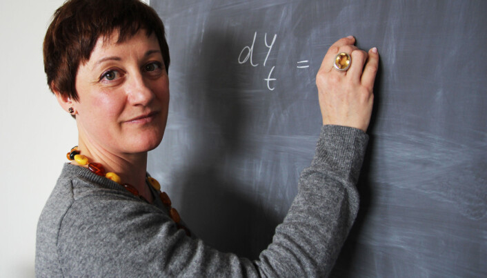Giulia Di Nunno er én av tre kvinnelige professorer på matematisk institutt ved Universitetet i Oslo. Giulia Di Nunno er én av tre kvinnelige professorer på matematisk institutt ved Universitetet i Oslo.