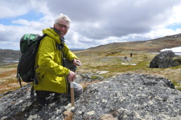 Forsker Tor Grenne ved Norges geologiske undersøkelse har deltatt i studien som nå er publisert i Nature, blant annet gjennom sitt arbeid ved Løkken gruver i Meldal. Her er han fotografert på feltarbeid i Hessdalen. (Foto: Gudmund Løvø) Forsker Tor Grenne ved Norges geologiske undersøkelse har deltatt i studien som nå er publisert i Nature, blant annet gjennom sitt arbeid ved Løkken gruver i Meldal. Her er han fotografert på feltarbeid i Hessdalen. (Foto: Gudmund Løvø)