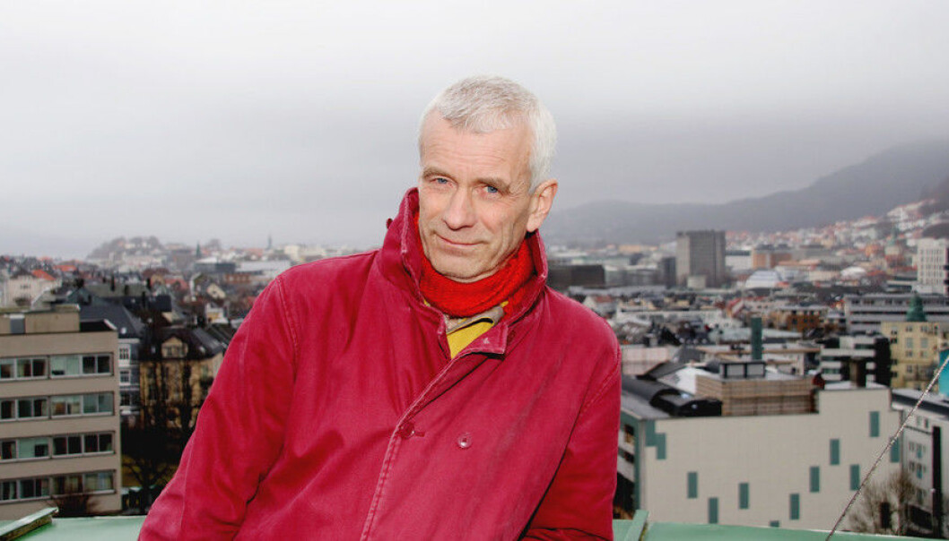 William Helland-Hansen mener han ikke kan ta klimautfordringen på alvor og samtidig fortsette med leteforskning for oljeindustrien. (Foto: Njord V. Svendsen) William Helland-Hansen mener han ikke kan ta klimautfordringen på alvor og samtidig fortsette med leteforskning for oljeindustrien. (Foto: Njord V. Svendsen)