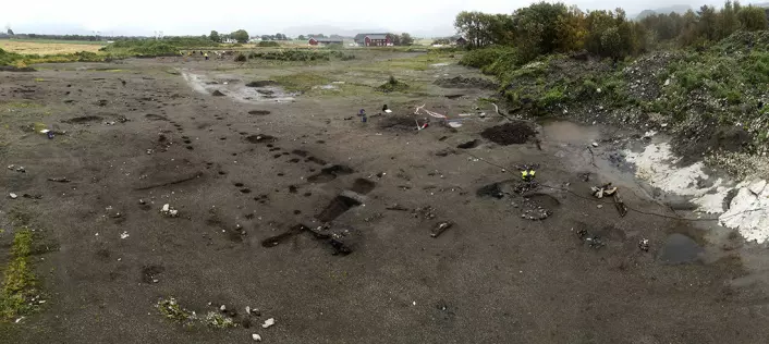 Her er utgravningsfeltet hvor båten og skoene ble funnet. (Foto: Photo: Åge Hojem / NTNU Vitenskapsmuseet)