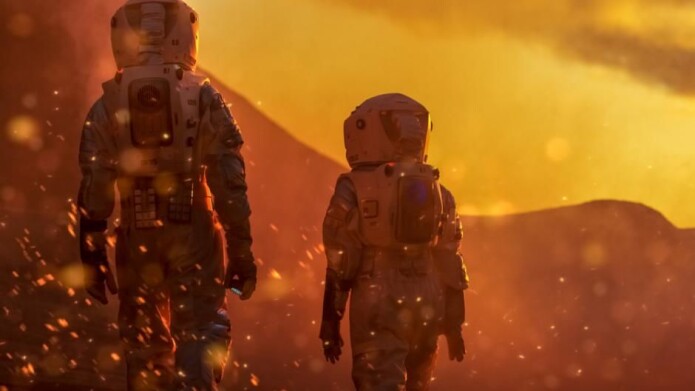 De internasjonale romorganisasjonene har en langsiktig plan om at mennesker skal lande på Mars for aller første gang omkring år 2040. (Foto: Gorodenkoff / Shutterstock / NTB scanpix) De internasjonale romorganisasjonene har en langsiktig plan om at mennesker skal lande på Mars for aller første gang omkring år 2040. (Foto: Gorodenkoff / Shutterstock / NTB scanpix)