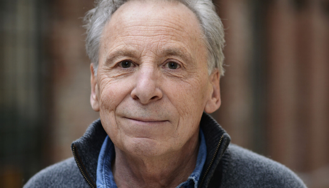 Forsker Lars Grue ga nylig ut boken «Normalitet», hvor han tar opp flere områder rundt hva det vil si å være normal – kroppslig og mentalt. (Foto: Sonja Balci, OsloMet) Forsker Lars Grue ga nylig ut boken «Normalitet», hvor han tar opp flere områder rundt hva det vil si å være normal – kroppslig og mentalt. (Foto: Sonja Balci, OsloMet)