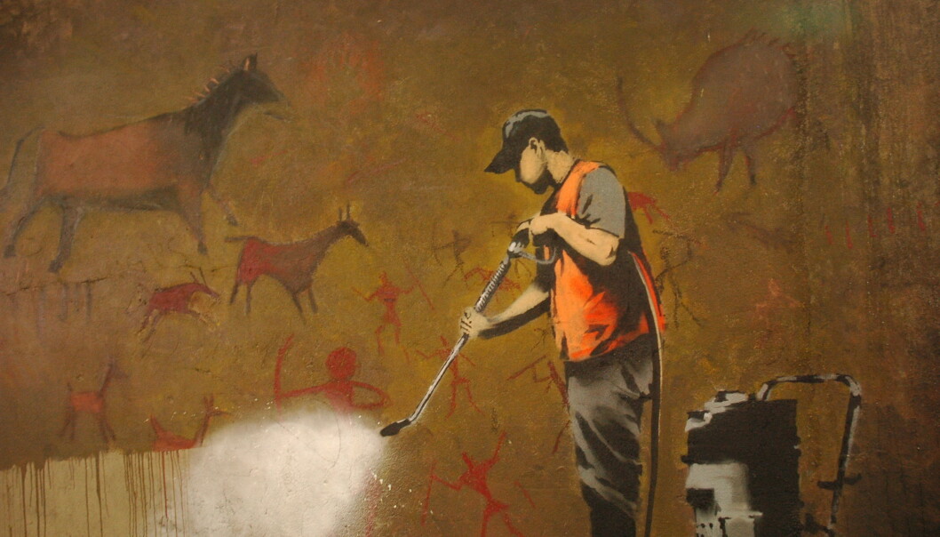 I mai 2008 dukket dette Banksy-verket opp i Leake Street-tunnelen i London. Knappe tre måneder senere ble det malt over. (Foto: Badjonni /CC BY-NC-SA 2.0) I mai 2008 dukket dette Banksy-verket opp i Leake Street-tunnelen i London. Knappe tre måneder senere ble det malt over. (Foto: Badjonni /CC BY-NC-SA 2.0)