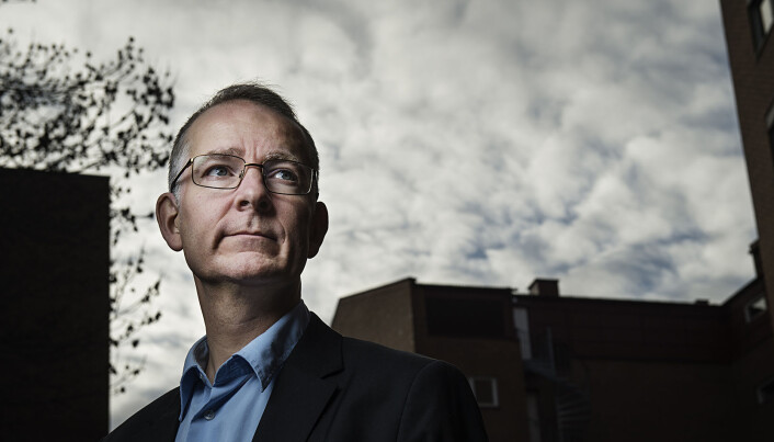 Forskeren Anders Bakken ønsker tiltak som kan utjevne sosiale forskjeller i ungdomsidretten. (Foto: Benjamin Ward) Forskeren Anders Bakken ønsker tiltak som kan utjevne sosiale forskjeller i ungdomsidretten. (Foto: Benjamin Ward)