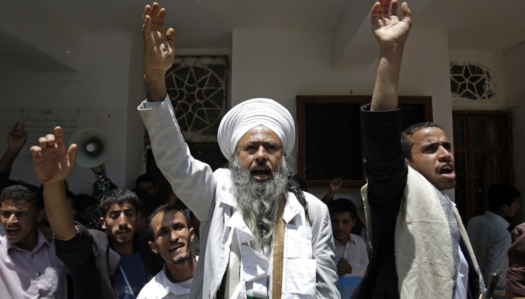 Demonstranter utenfor Sana University i september 2011, under den såkalte arabiske våren. Det ble ingen vår i Jemen, og i 2015 brøt det ut borgerkrig i landet. (Foto: AP Photo/Hani Mohammed, NTB scanpix) Demonstranter utenfor Sana University i september 2011, under den såkalte arabiske våren. Det ble ingen vår i Jemen, og i 2015 brøt det ut borgerkrig i landet. (Foto: AP Photo/Hani Mohammed, NTB scanpix)