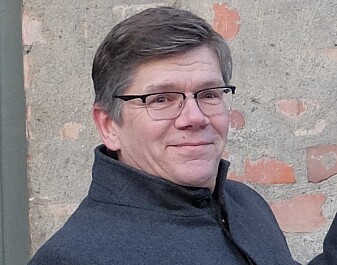 Rektor Svein Stølen har bakgrunn som kjemiker og var en av initiativtakerne da Periodesystemet.no ble lansert i 2008. (Foto: Eivind Torgersen) Rektor Svein Stølen har bakgrunn som kjemiker og var en av initiativtakerne da Periodesystemet.no ble lansert i 2008. (Foto: Eivind Torgersen)