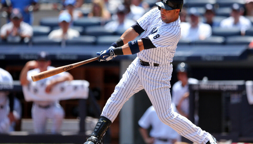 Carlos Beltran slår en home run og hjelper hjemmelaget New York Yankees til seier over San Francisco Giants i fjor sommer. (Foto: Brad Penner, Reuters/NTB scanpix) Carlos Beltran slår en home run og hjelper hjemmelaget New York Yankees til seier over San Francisco Giants i fjor sommer. (Foto: Brad Penner, Reuters/NTB scanpix)