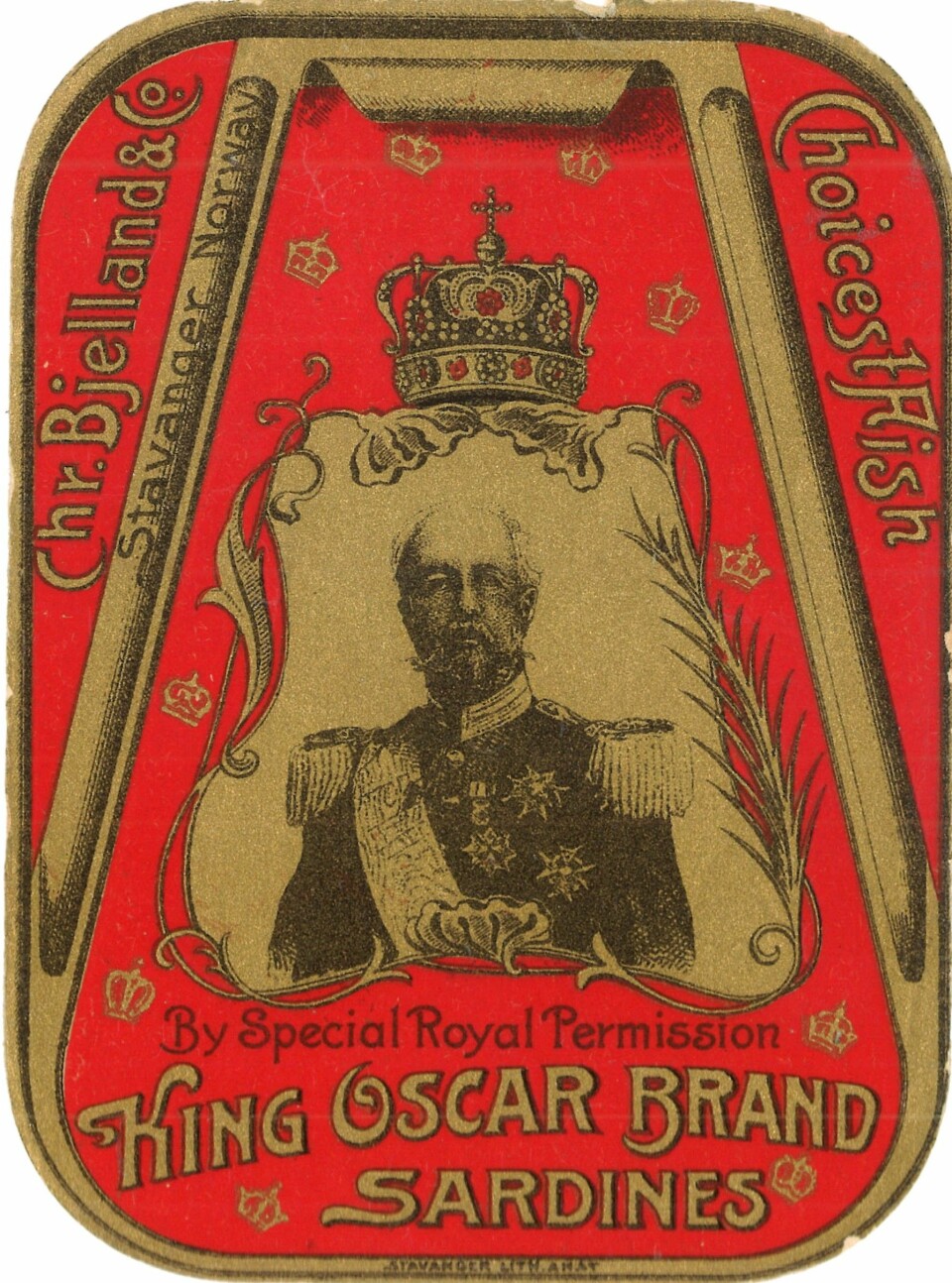 Tidlig utgave av 'King Oscar.' Sammenlign kongen på denne etiketten med portrettet på en ny eske 'King Oscar.' Foto: MUST/ Norsk hermetikkmuseum