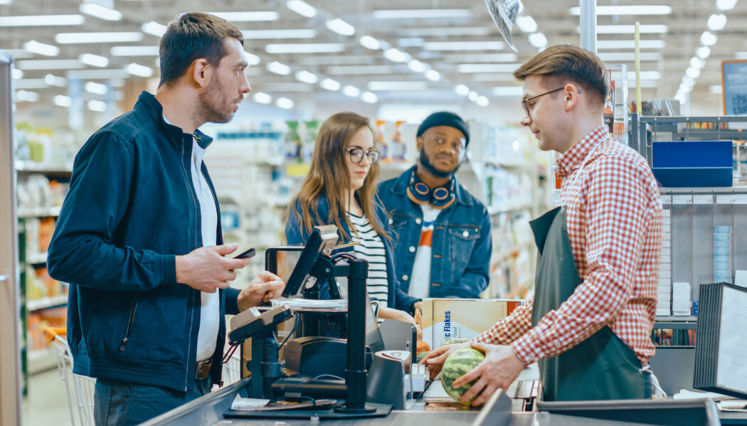 <font style="vertical-align: inherit;"><font style="vertical-align: inherit;">Forsker mener at økningen i salg av søtsaker og brus i butikker uten betjente kasser, skyldes at det er enda enklere og mindre flaut. (Foto: Shutterstock / NTB Scanpix)</font></font> <font style="vertical-align: inherit;"><font style="vertical-align: inherit;">Forsker mener at økningen i salg av søtsaker og brus i butikker uten betjente kasser, skyldes at det er enda enklere og mindre flaut. (Foto: Shutterstock / NTB Scanpix)</font></font>