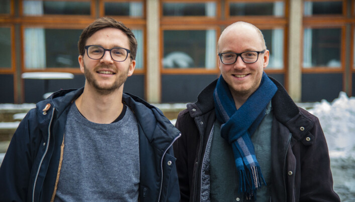 Peter Egge Langsæther, Haakon Gjerløw og Martin G. Søyland (ikke på bildet) har gransket velgeradferd og funnet ut at de fleste av oss gjør mer kvalifiserte valg enn mange tror. (Foto: Tron Trondal, UiO) Peter Egge Langsæther, Haakon Gjerløw og Martin G. Søyland (ikke på bildet) har gransket velgeradferd og funnet ut at de fleste av oss gjør mer kvalifiserte valg enn mange tror. (Foto: Tron Trondal, UiO)