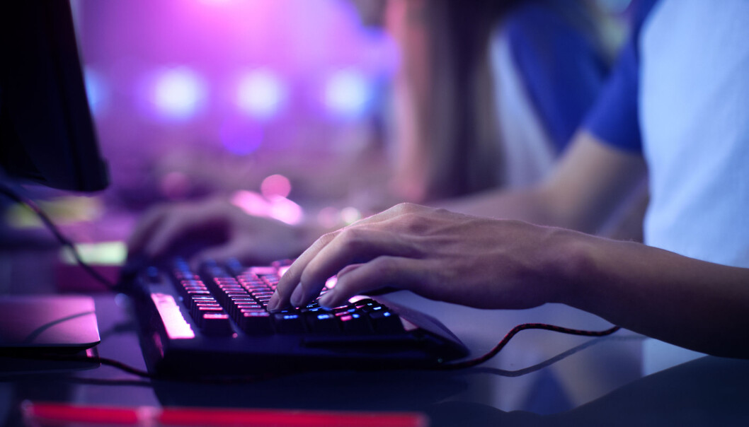 Noen unge er flinkere i engelsk enn norsk, og årsaken er fritidsinteresser som gaming, sosiale medier og TV-serier på engelsk og amerikansk. (Illustrasjonsfoto: Shutterstock / NTB/Scanpix) Noen unge er flinkere i engelsk enn norsk, og årsaken er fritidsinteresser som gaming, sosiale medier og TV-serier på engelsk og amerikansk. (Illustrasjonsfoto: Shutterstock / NTB/Scanpix)