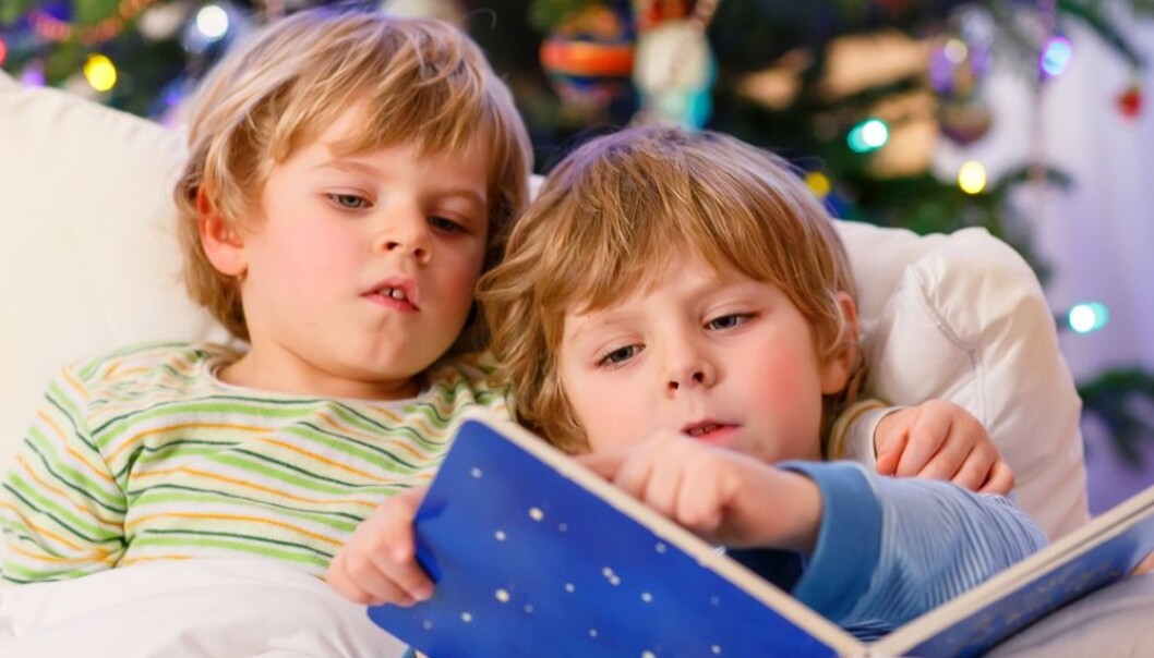 En søster eller en bror kan bidra til at du får større inntekt som voksen. Det viser en svensk studie. (Foto: Romrodphoto / Shutterstock / NTB scanpix) En søster eller en bror kan bidra til at du får større inntekt som voksen. Det viser en svensk studie. (Foto: Romrodphoto / Shutterstock / NTB scanpix)