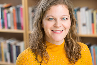 – Som foreldre og minoritet kan man ofte føle seg iakttatt fra mange hold samtidig. Denne opplevelsen har ikke majoritetsforeldre på samme måte, forteller Monika Grønli Rosten. (Foto: NOVA) – Som foreldre og minoritet kan man ofte føle seg iakttatt fra mange hold samtidig. Denne opplevelsen har ikke majoritetsforeldre på samme måte, forteller Monika Grønli Rosten. (Foto: NOVA)