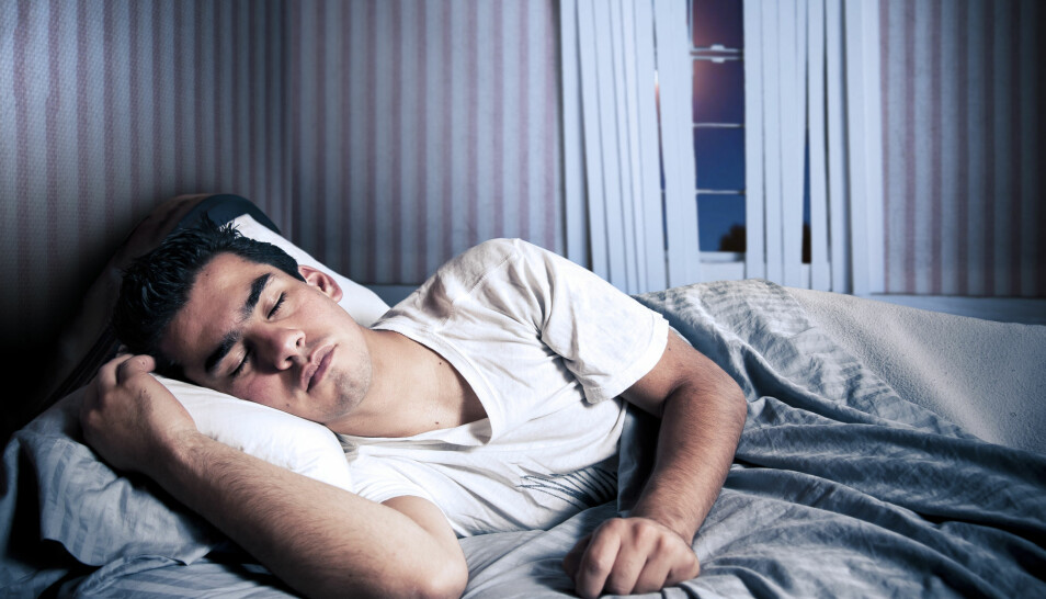 De fleste menn har nok opplevd å våkne til en våt overraskelse om morgenen, når nattens drømmer har vært litt for livaktige. Men det er altså helt ufarlig å gå i lengre tid uten å få utløsning, slår en dansk forsker fast. (Foto: Fer Gregory / Shutterstock / NTB scanpix)